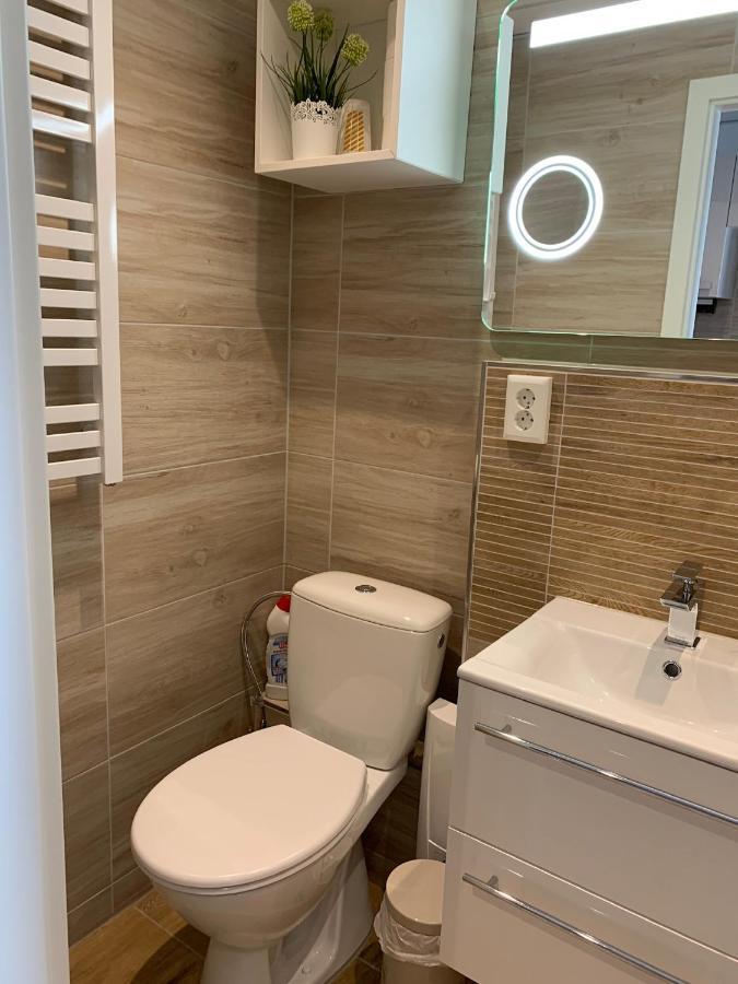 Kleine Moewe, Exklusives Ein Zimmer Apartment Mit Sauna Im Haus Вунсторф Екстериор снимка